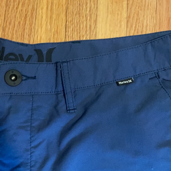 Hurley Shorts - Picture 2 of 3